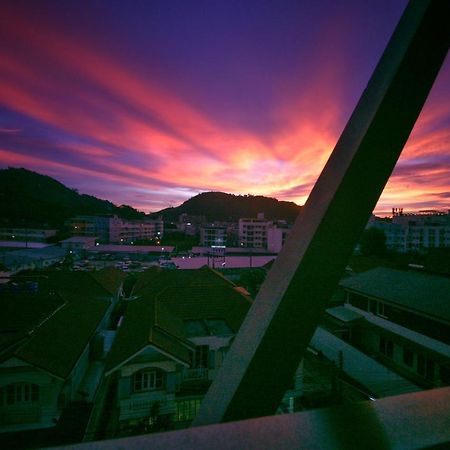 Tropical Sunset Hotel Patong Екстер'єр фото