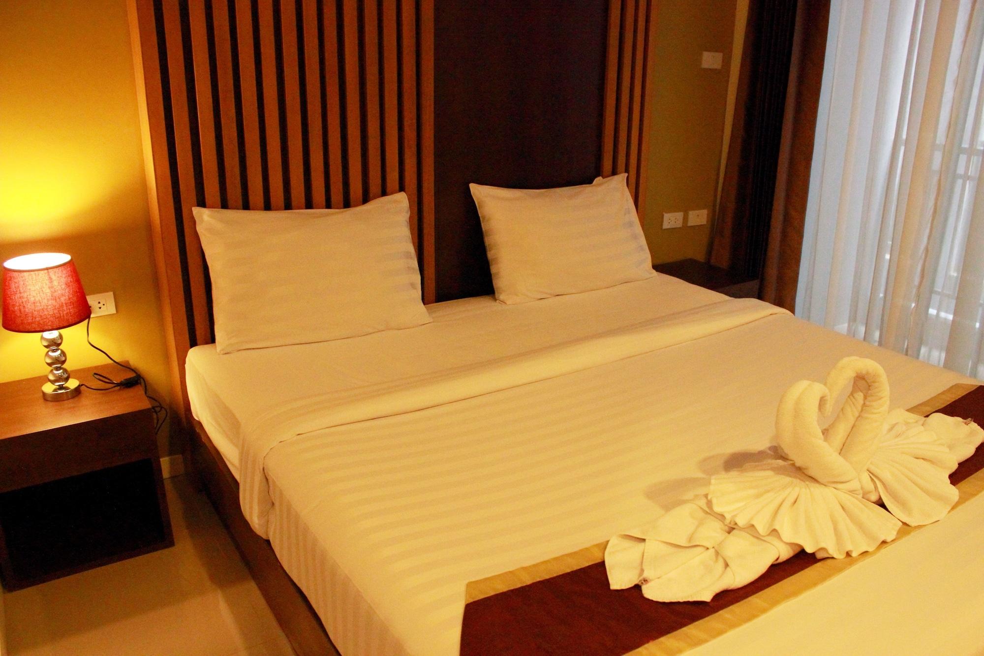 Tropical Sunset Hotel Patong Екстер'єр фото
