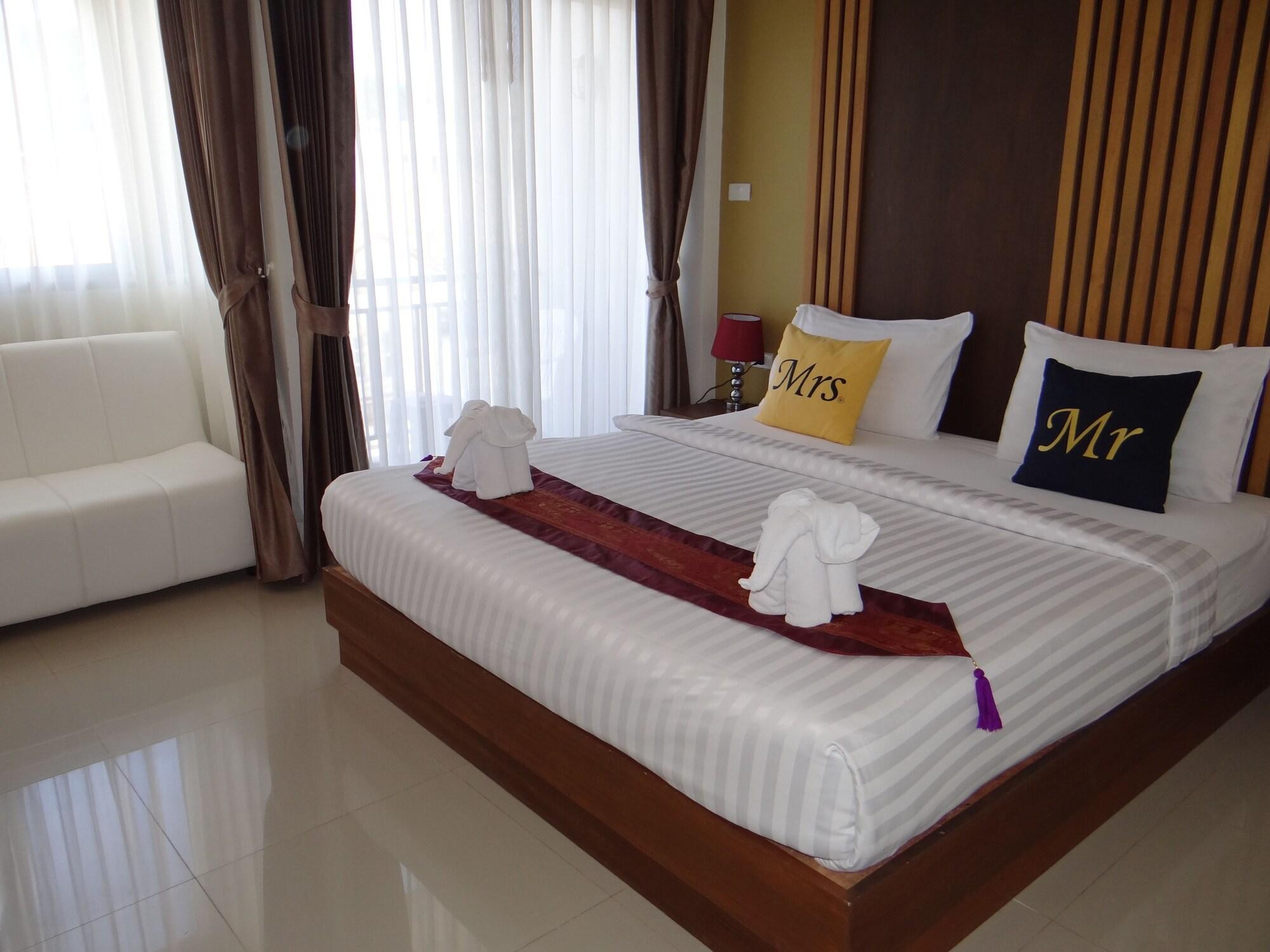 Tropical Sunset Hotel Patong Екстер'єр фото