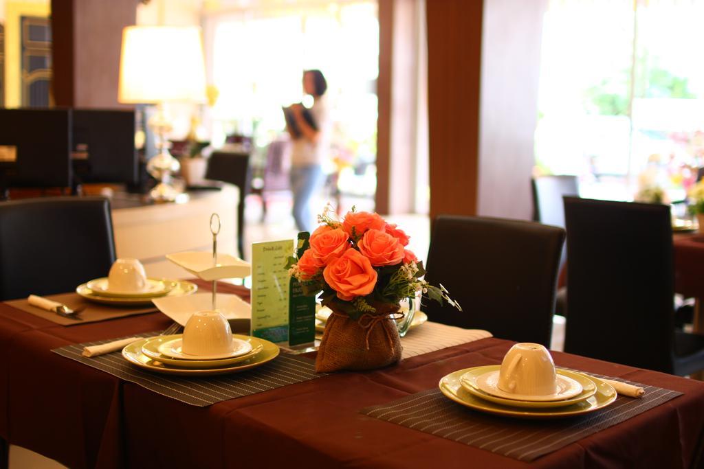 Tropical Sunset Hotel Patong Екстер'єр фото