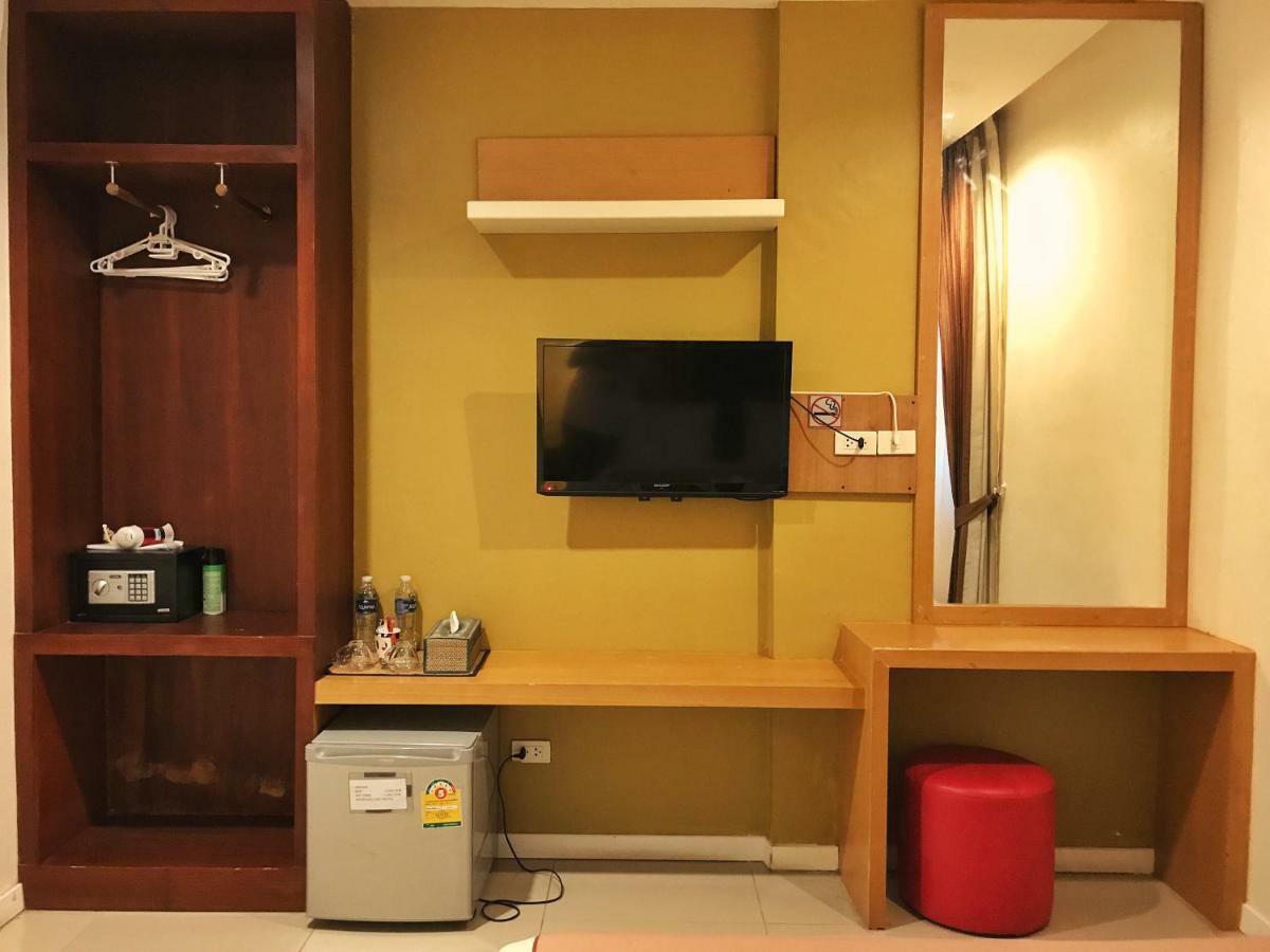 Tropical Sunset Hotel Patong Екстер'єр фото