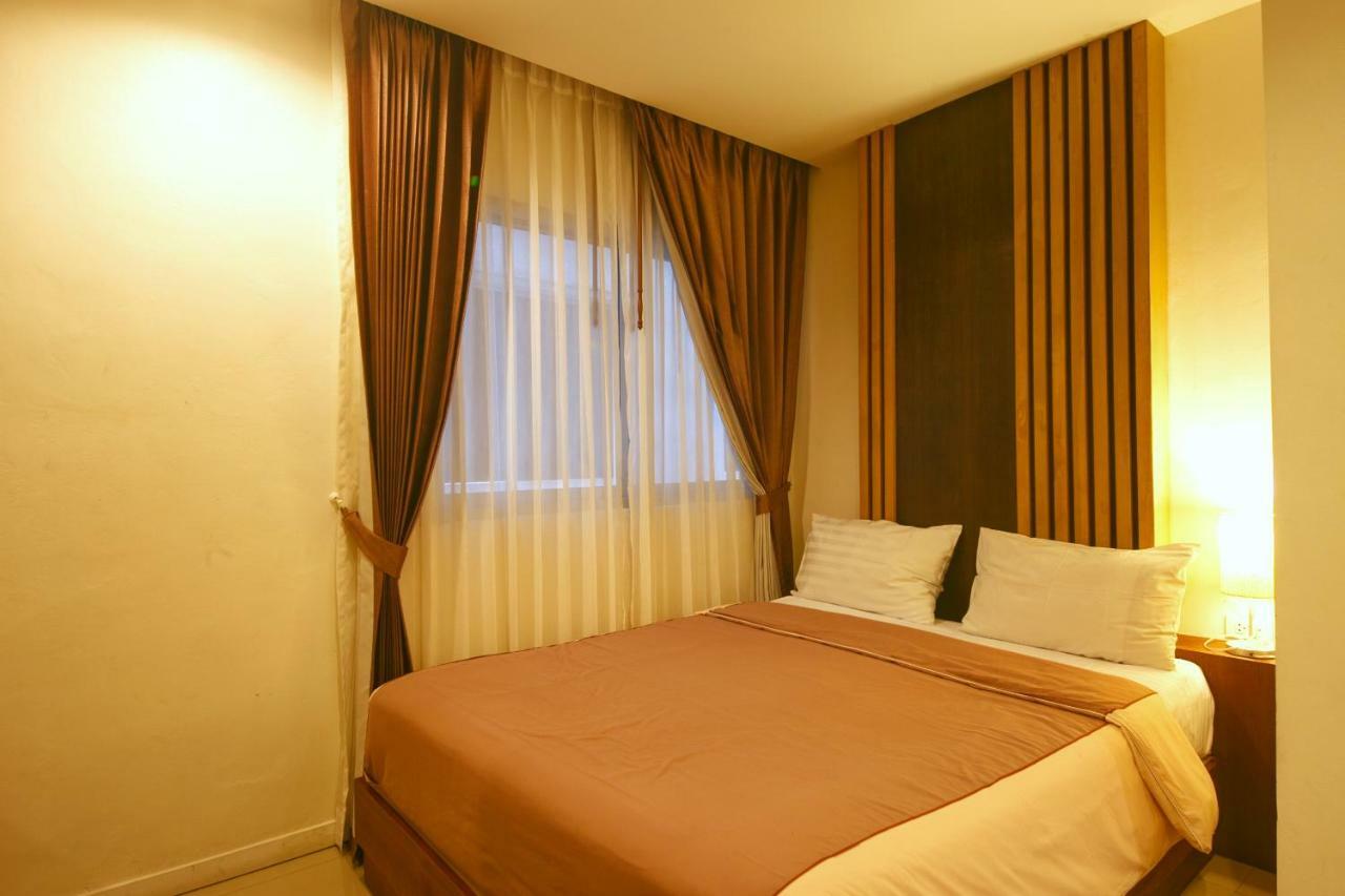 Tropical Sunset Hotel Patong Екстер'єр фото